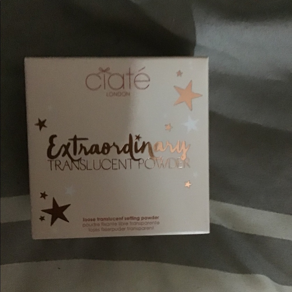 Ciate Translucent Powder - Picture 1 of 4
